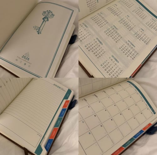 دفتر 2026 بنفسجي و سماوي