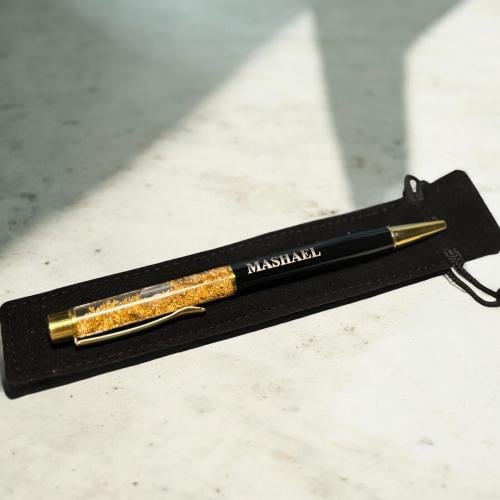 قلم أسود بحفر أسم