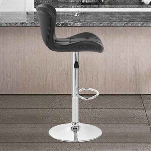 كرسي بار جلد اسود و قاعدة هيدروليك اسود