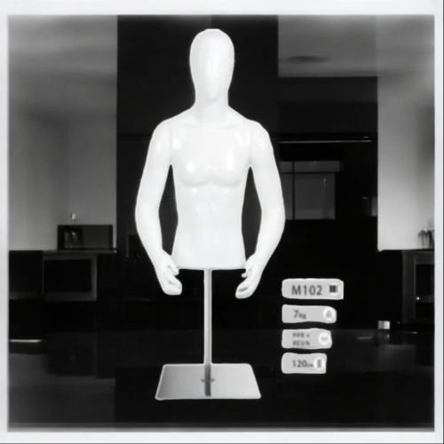 مانيكان مجسم عرض رجالي مع رأس ابيض M102