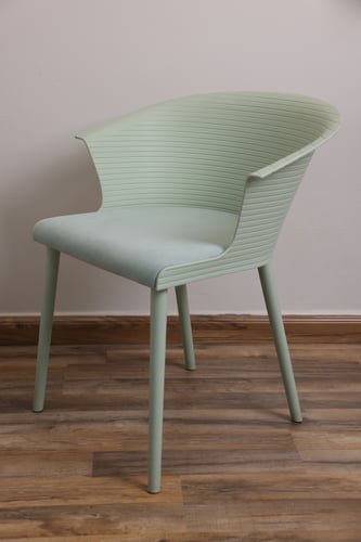 كرسي طعام فايبر اخضر فاتح مع مقعد قماش HC11