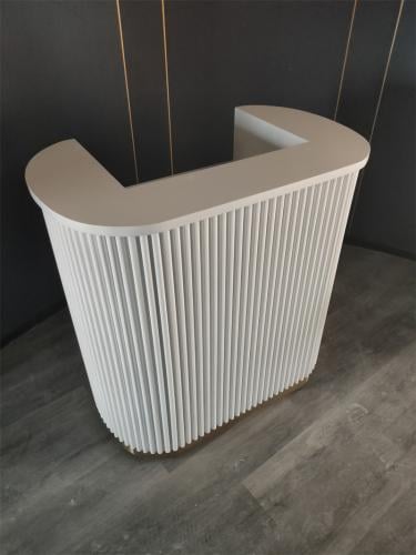 كاونتر استقبال خشبي مع أدراج 120 سم ابيض