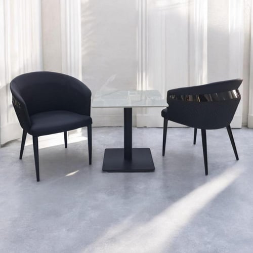 طقم ضيافة و كافيه طاوله سراميك مربع مع 2 كراسي جلد...