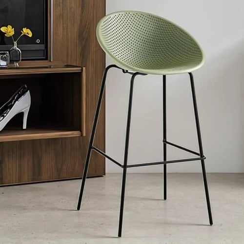 كرسي بار فايبر ابيض وقاعدة ارجل حديد لون اسود IEAS...