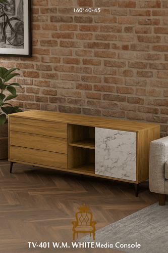طاولة تلفاز خشبية بيضاء بتصميم أنيق