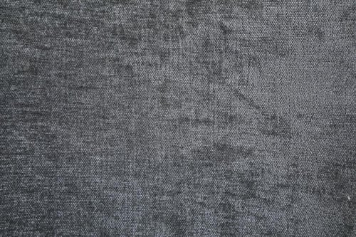 كرسي طعام مبطن بتصميم عصري وألوان متعددة