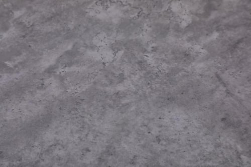 طقم طاولة كافيه سيراميك فاخرة مع كرسيين الوان متعد...