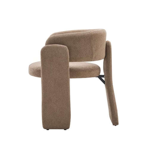 كنب مفرد مودرن بتصميم معماري فاخر بني