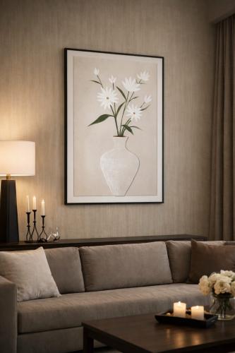 لوحة جدارية فنية مزهرية بزهور بيضاء بتصميم راقي