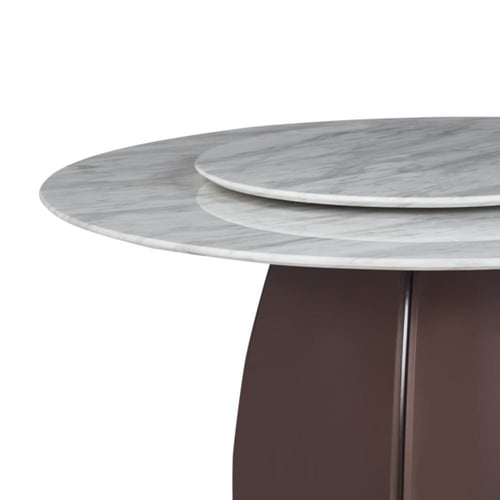 طاولة طعام رخام دائرية مع كراسي بتصميم راقٍ متوفر...