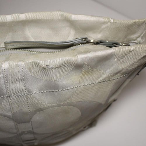 2008 Coach Signature Hobo Bag