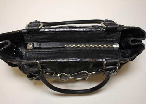 2006 Coach Hamptons Black