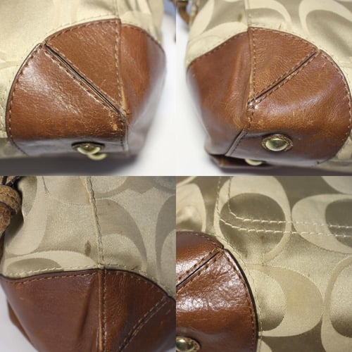 2010 coach Signature stripe zip sachel