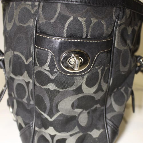 2010 coach black Signature Optic Jacquard Tote