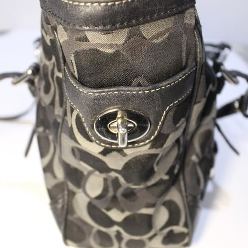 2010 coach black Signature Optic Jacquard Tote