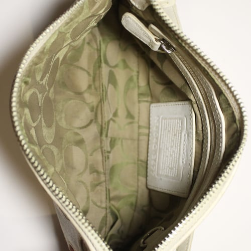 2004 coach White Mini Dot Baguette