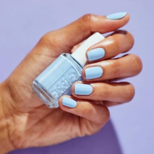 مناكير ايسي