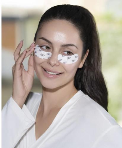 لصقات تحت العين من نورة بو عوض