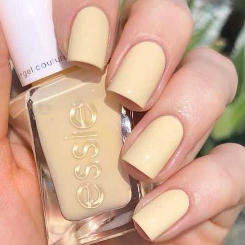 مناكير ايسي