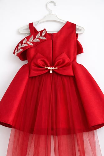 فستان بناتي سهرة أحمر أنيق بتصميم منفوش وكتف مزين...