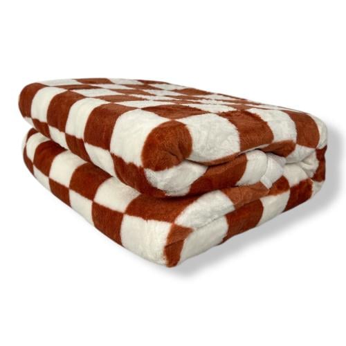 بطانية دبل فاخرة بنقشة مربعات أنيقة – للدفء والذوق...