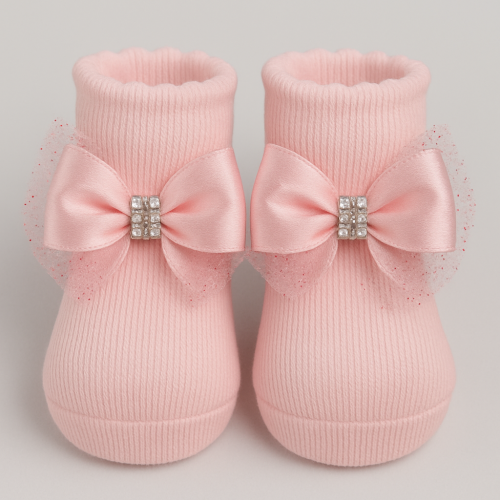 جوارب مواليد وردية بفيونكة ساتان وكريستالات لامعة