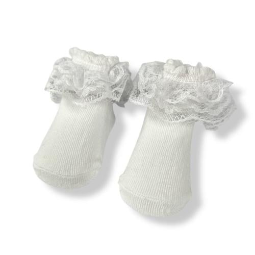 جوارب مواليد بيضاء بدانتيل ناعم فاخر