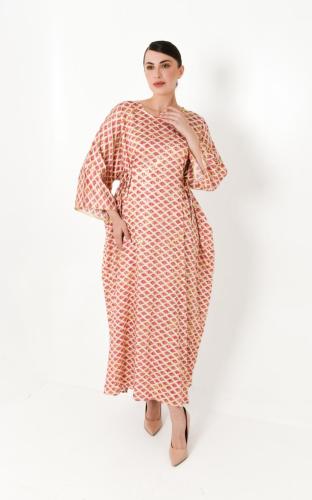 Long embroidered thobe