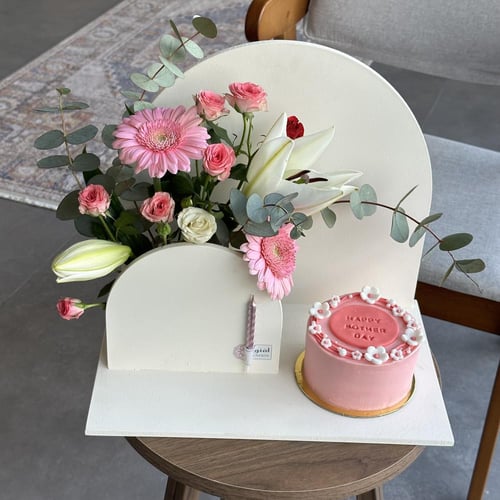 استاند خشبي انيق كيك وورد