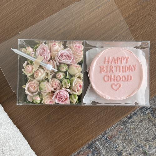 بوكس الكيك بالورد (صغير)