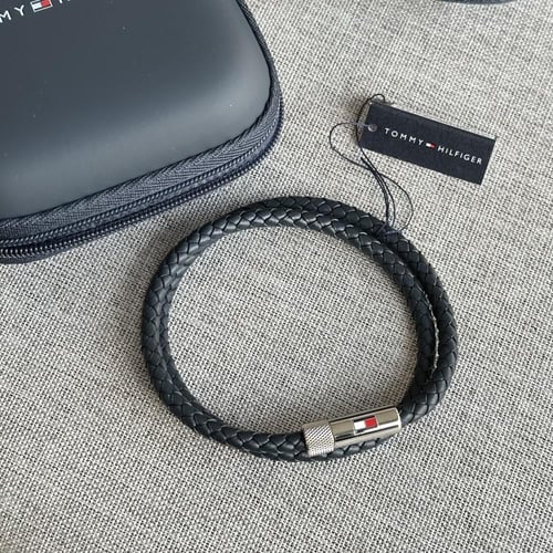 اسوره رجاليه تومي مع تنسيق انيق