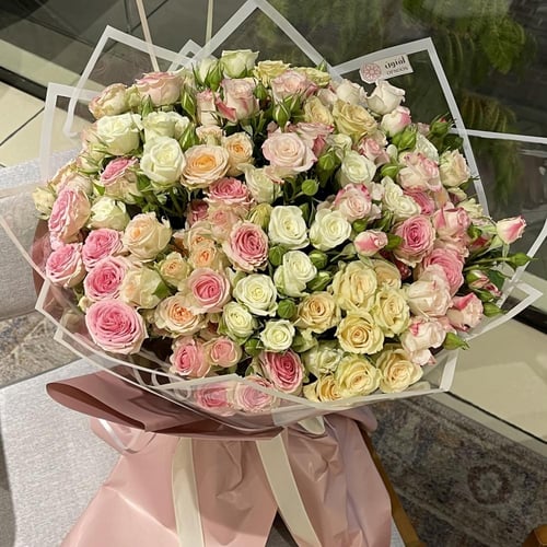 باقة "زاهية" وسط