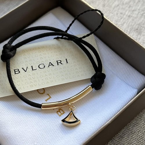 اسورة بولغري اسود