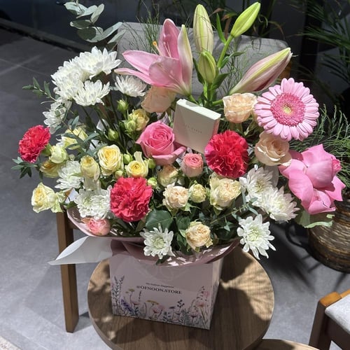 حلق تيد بيكر مع بكج افنون المميز