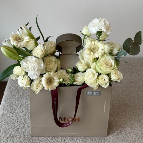 عقد فضة MOH منسق بالورد