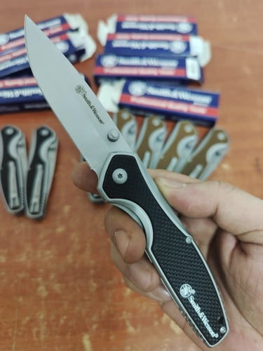 سكين سمث : Smith&Wesson