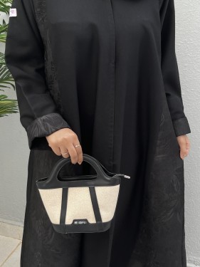 عباية قماش ( كتان ) باضافة تطريز اسود طرف الاكمام...