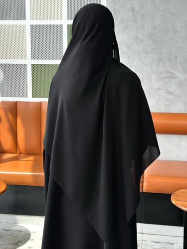 طرحة العمرة .