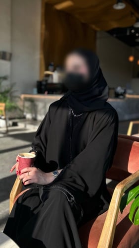 عباية العنود .