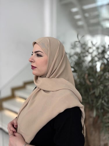 طرحة آسلين أسود وبيج .