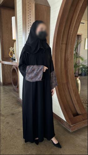 عباية كشميري أزرق مع طرحة سادة مجانا