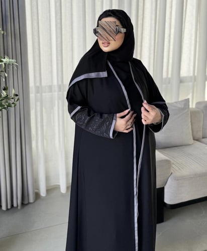 عباية آسيا .