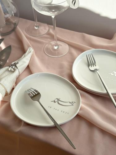 Oval plate
