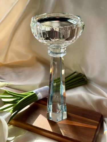 Elegant crystal incense burner
