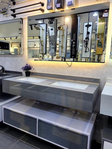 مغسلة بليوود 120 سم