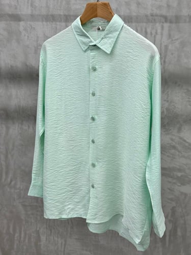 قميص كم طويل