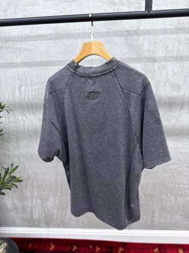 تيشيرت رجالي أوفر سايز بتصميم ستريت ستايل