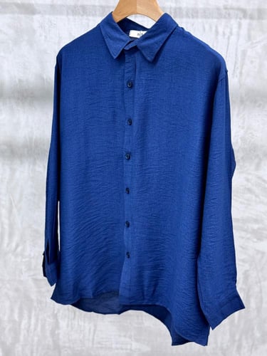 قميص كم طويل