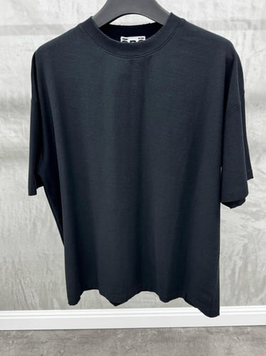 تي شيرت سادة