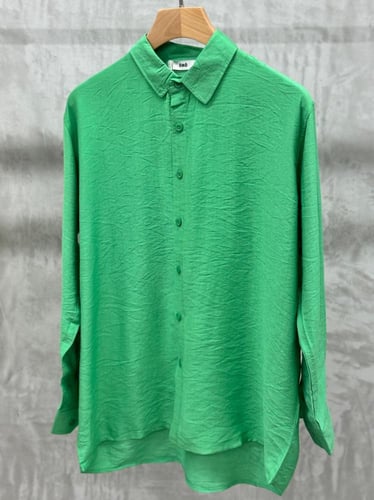 قميص كم طويل